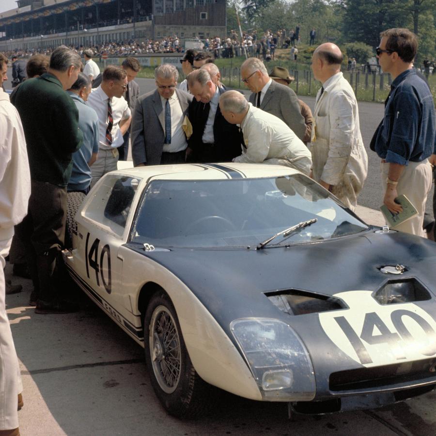  Ford GT40 (Mk I) 1965 года  (фото 11 из 66)